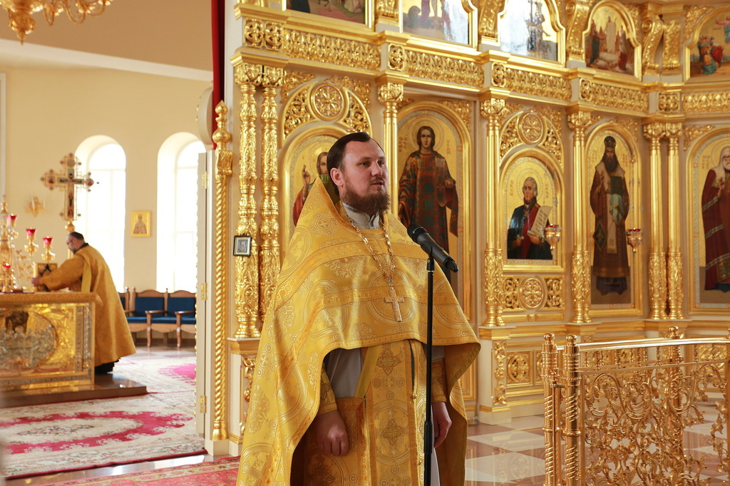 Праздник Семьи, любви и верности в храме Казанской иконы Божией Матери